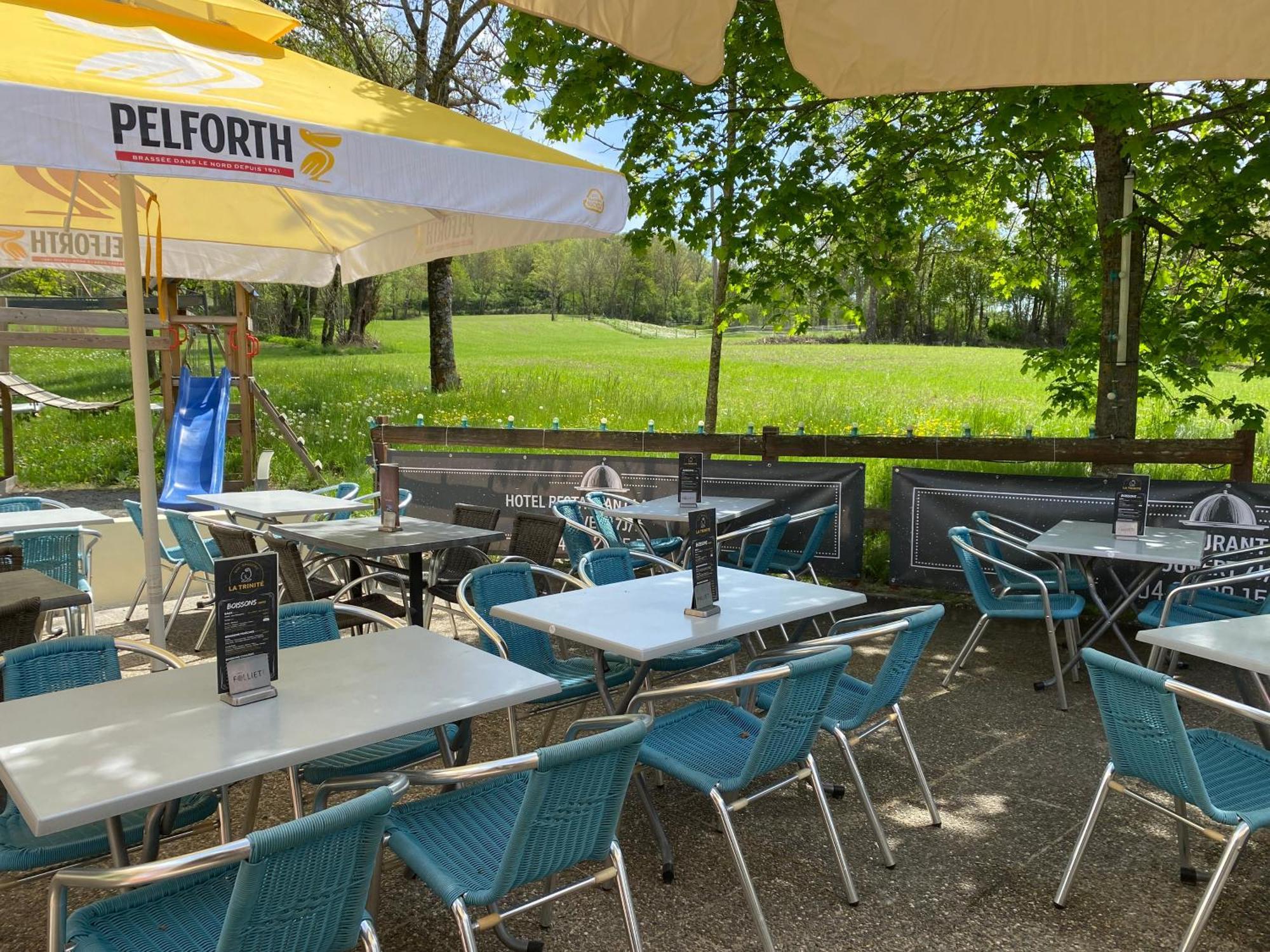 Hotel La Trinite Saint Firmin  Exterior foto